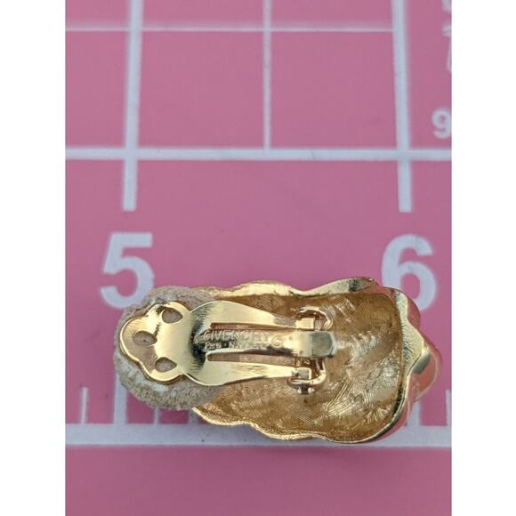 Givenchy Clip On Gold Tone Shrimp Half Hoop Paris New York Logo Vintage Earrings - Picture 2 of 5